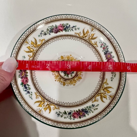 Gorgeous & Antique Hand-Painted Porcelain ‘Columbia’ Wedgwood Pattern W595 set! - Picture 10 of 14